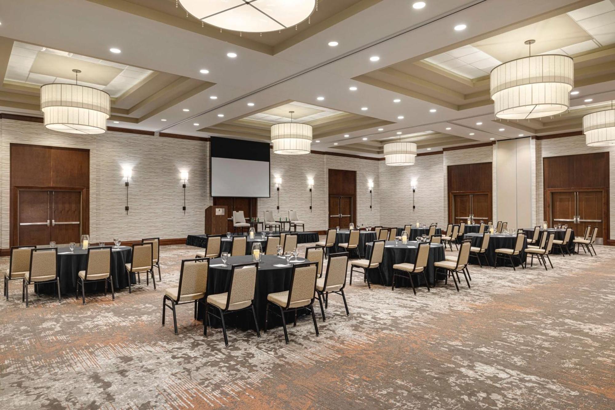 Embassy Suites Chattanooga Hamilton Place Exteriör bild